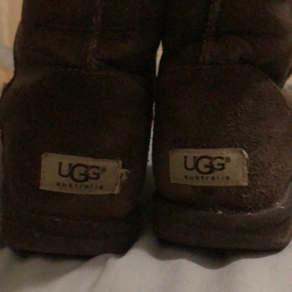 AUTHENTIC chocolate brown tall UGG BOOTS - Picture 6 of 8